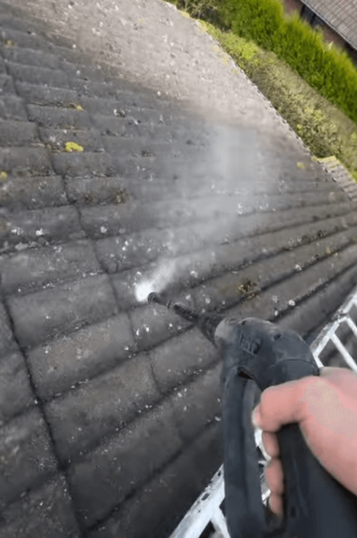 Verzorgde gevelafwerking na schilderwerk.
